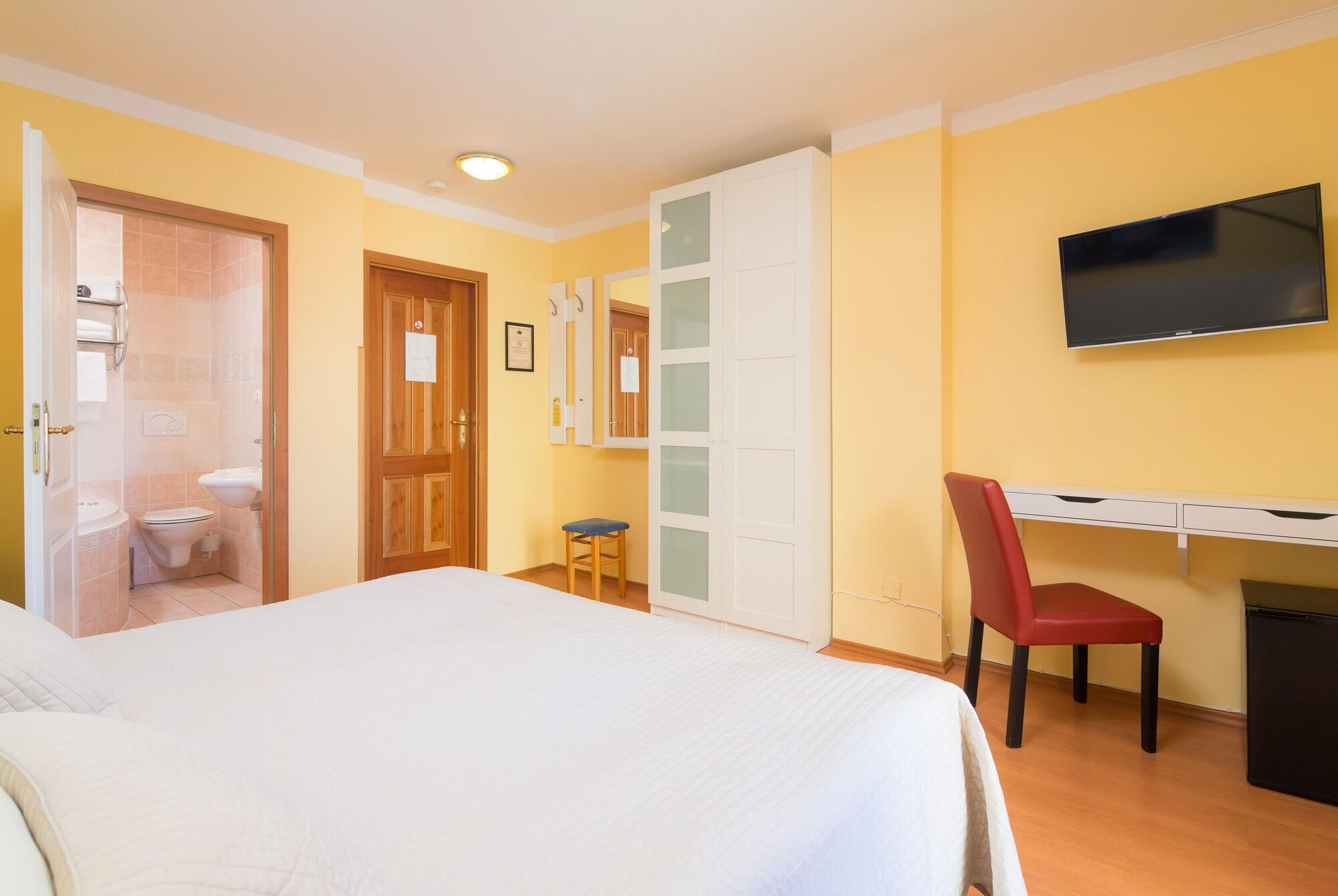 City Lounge Crown Hotel براغ المظهر الخارجي الصورة