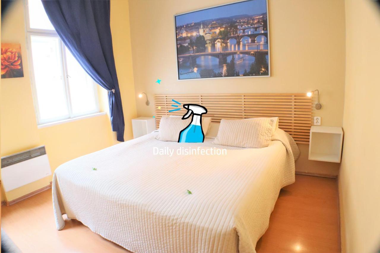 City Lounge Crown Hotel براغ المظهر الخارجي الصورة